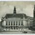 "Charleroi - Hôtel de ville - place Charles II" vue en plongée sur la façade de l'hôtel de ville, inauguré en 1936, et sur le beffroi